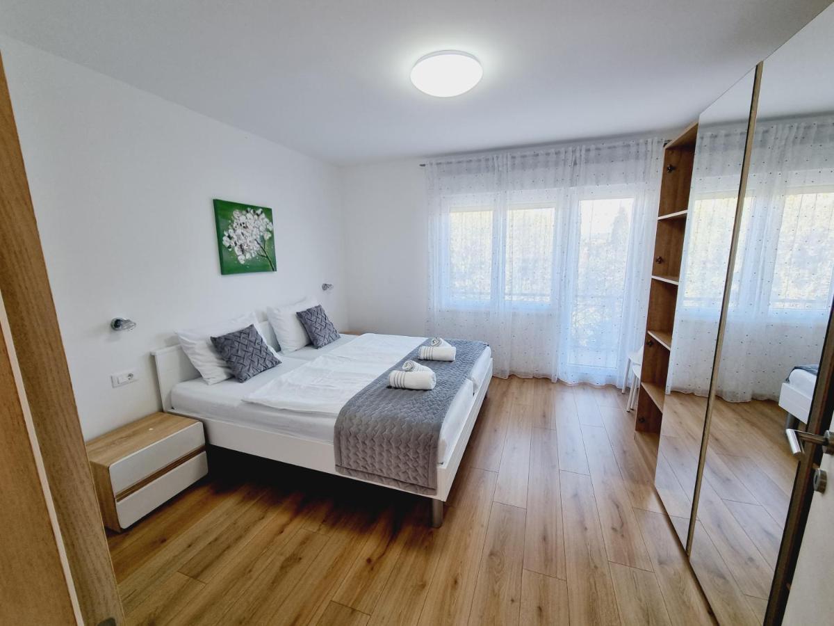Apartman Maslina Krk Town Luaran gambar
