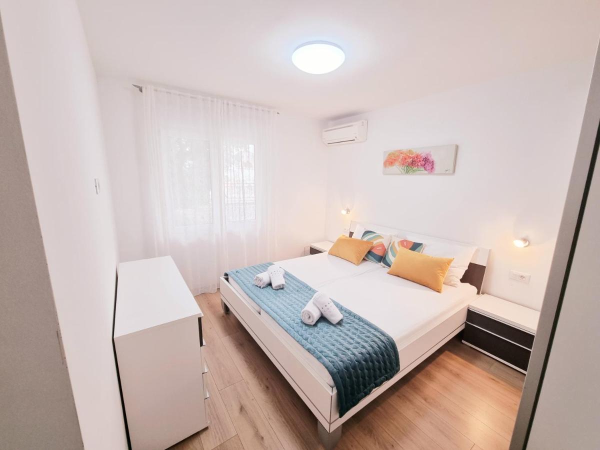 Apartman Maslina Krk Town Luaran gambar