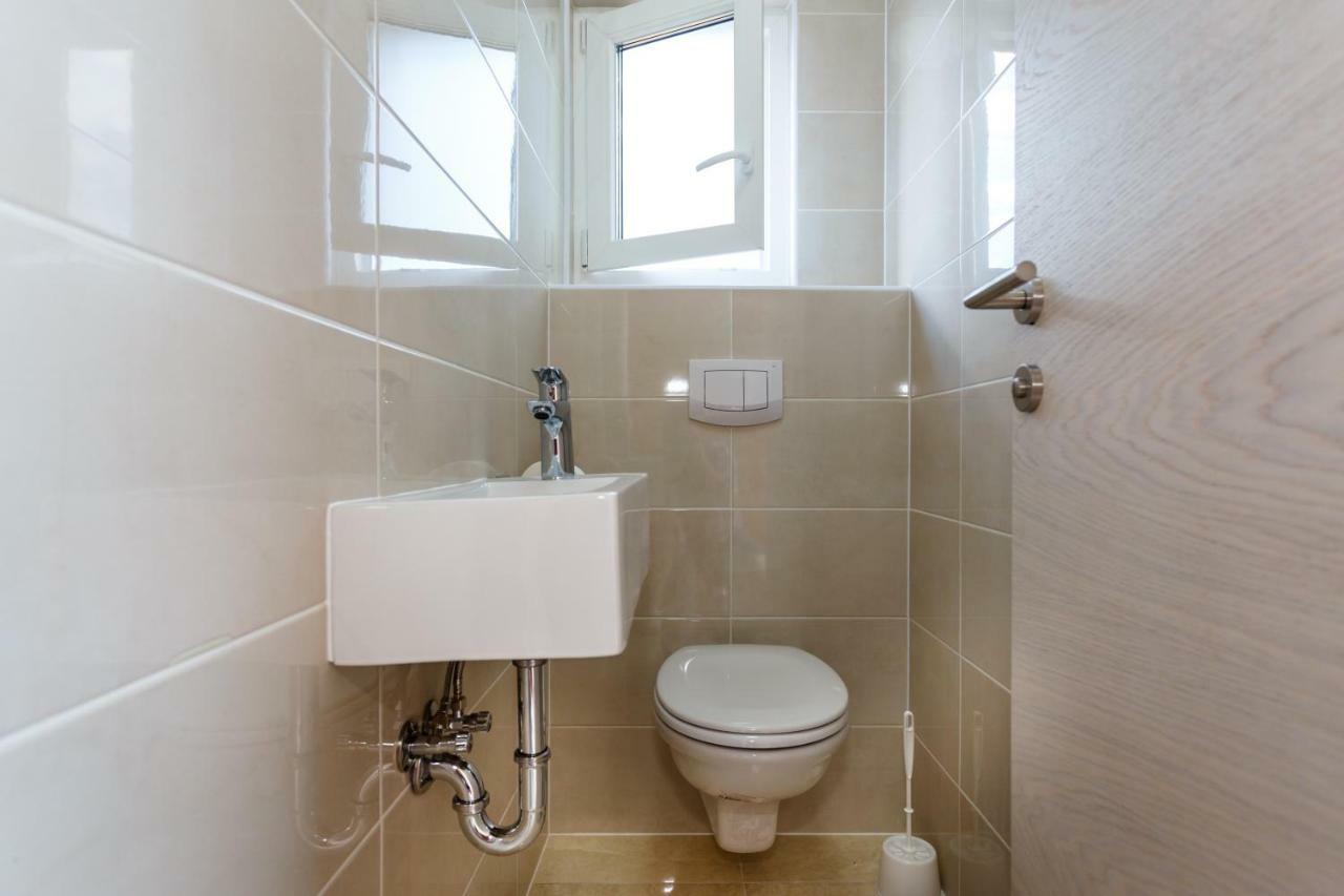 Apartman Maslina Krk Town Luaran gambar