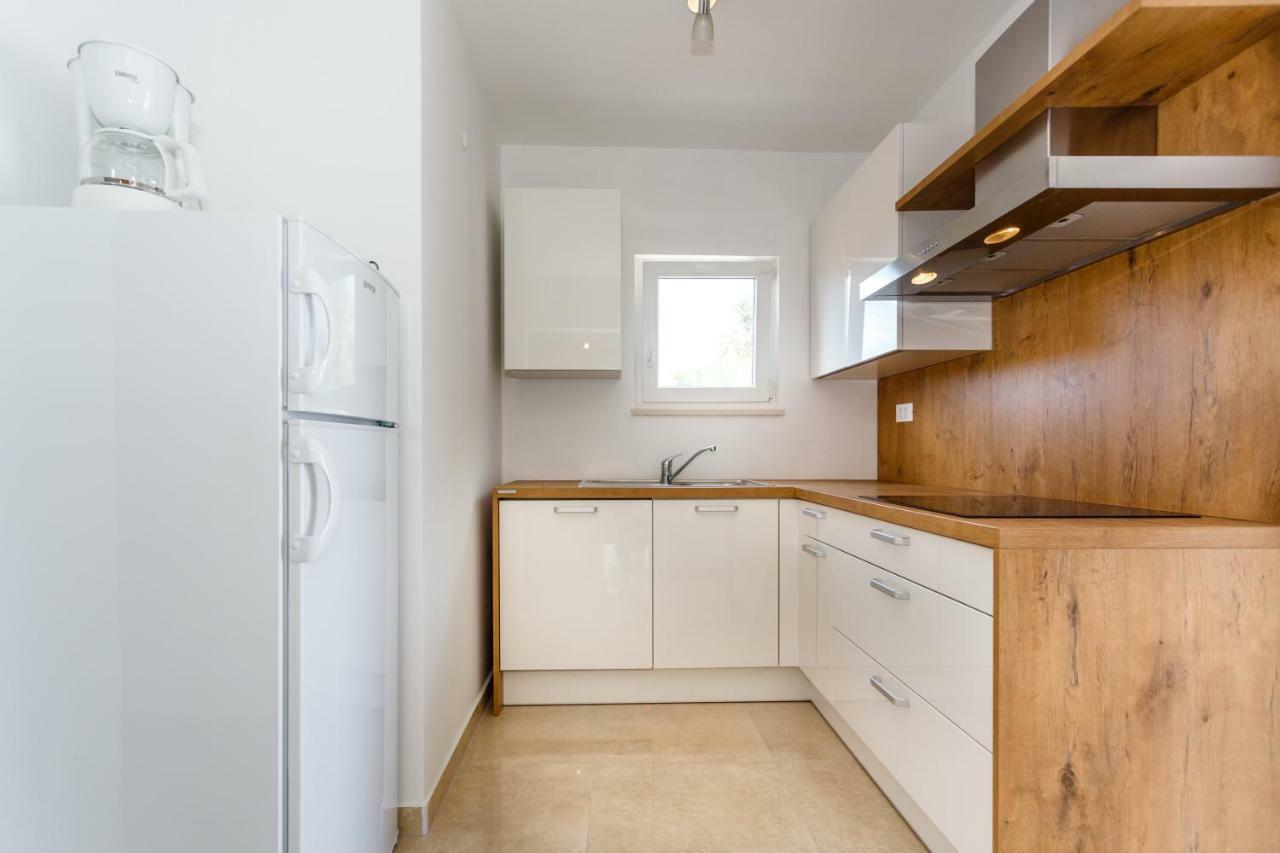 Apartman Maslina Krk Town Luaran gambar