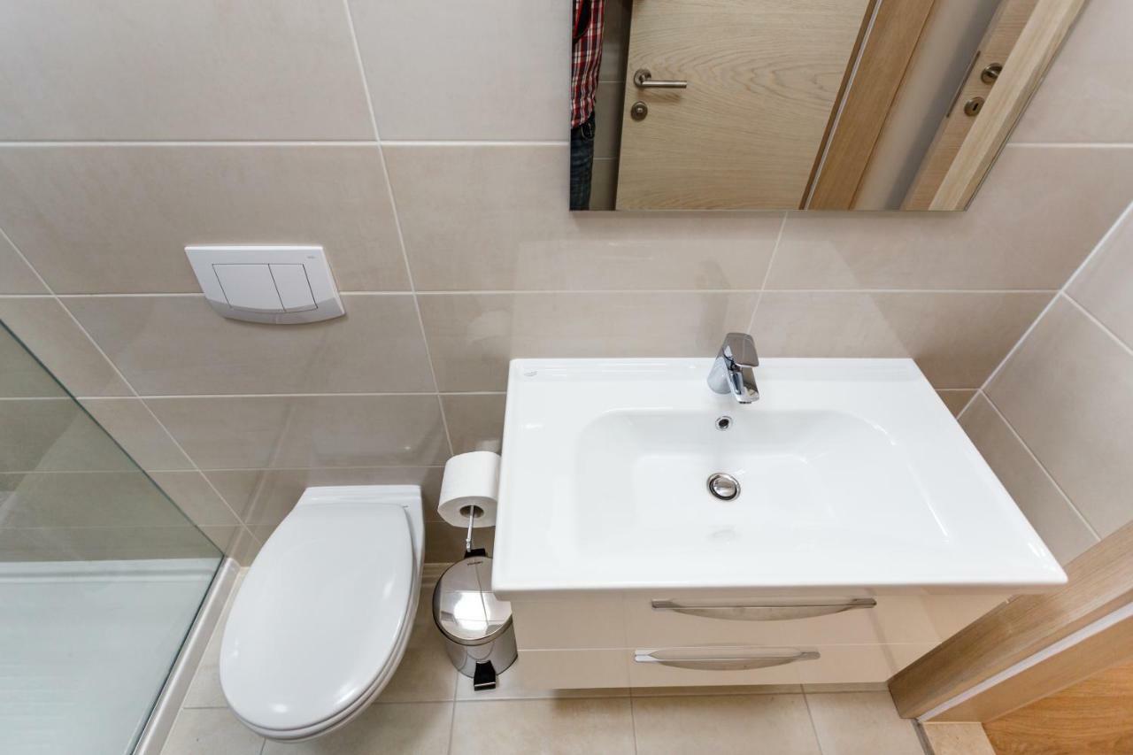 Apartman Maslina Krk Town Luaran gambar