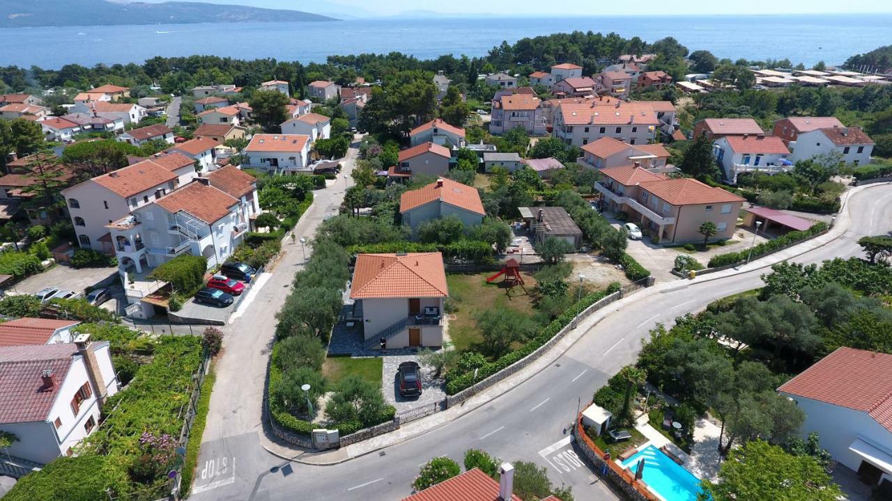 Apartman Maslina Krk Town Luaran gambar