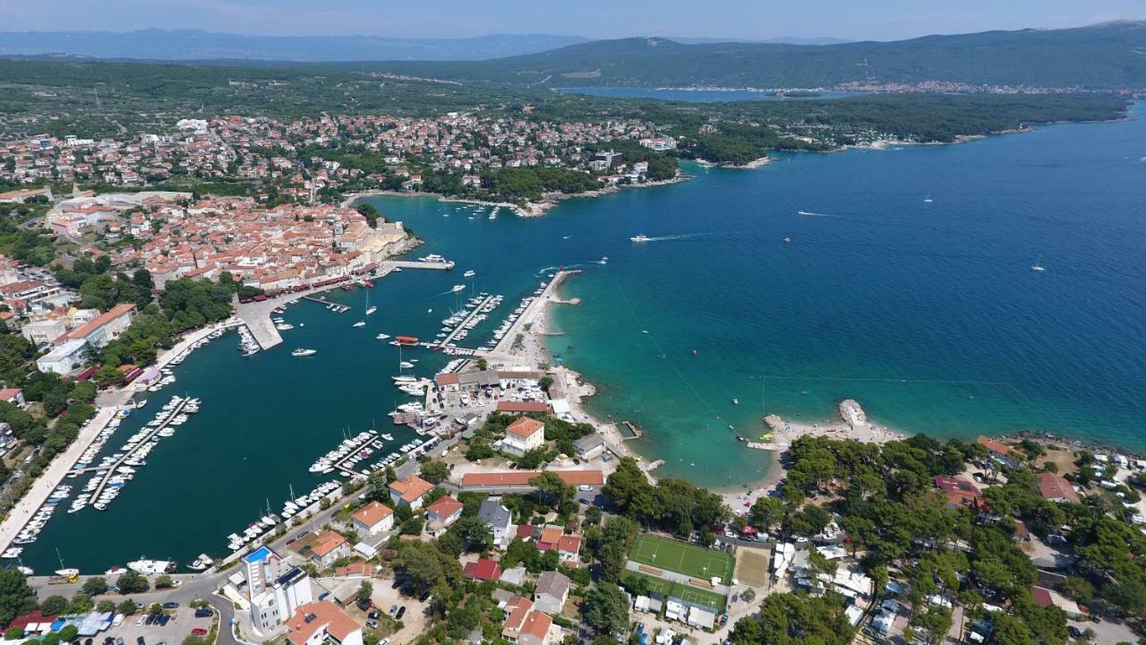 Apartman Maslina Krk Town Luaran gambar